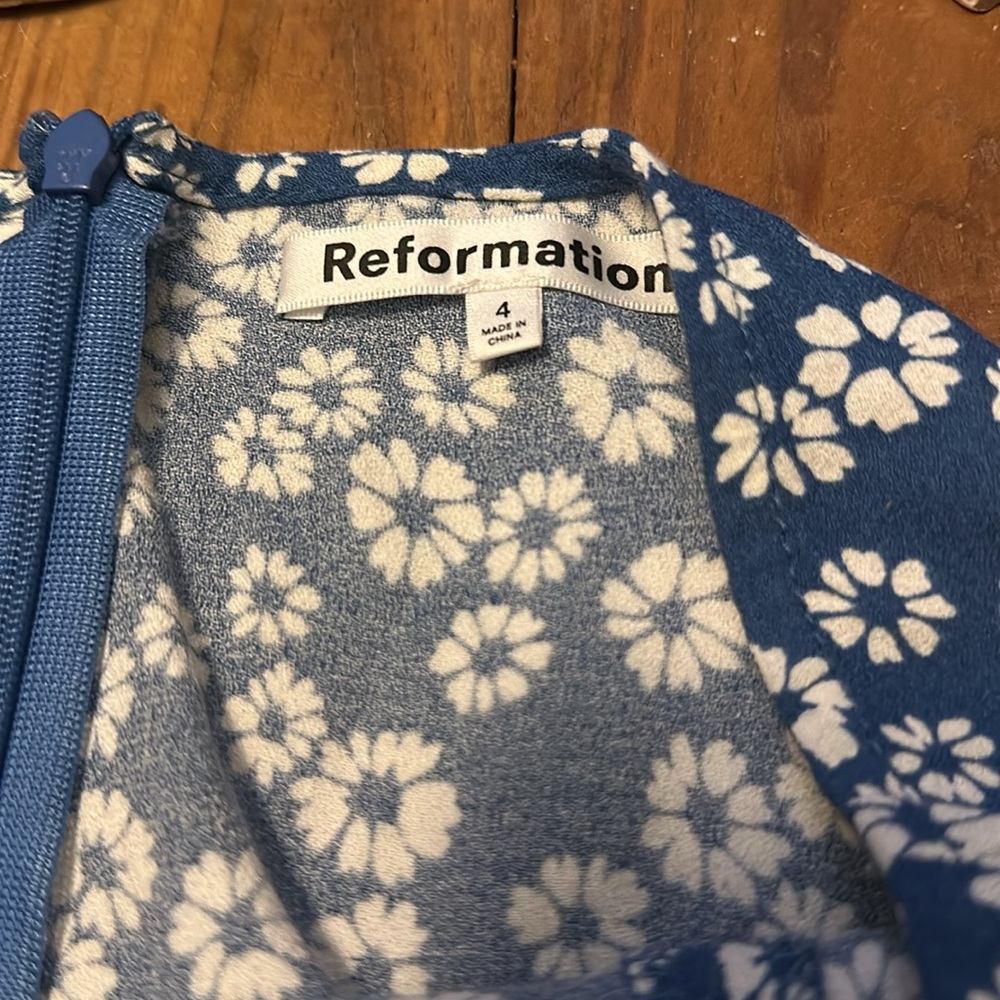 Reformation Skirt - Picture 2 of 2
